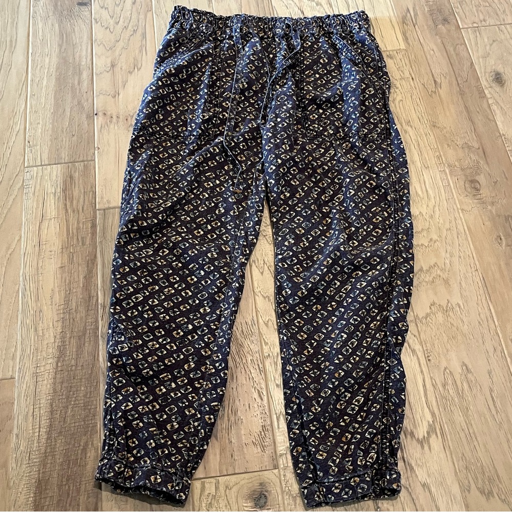 Anthropologie patterned brown tapered pants, size L - Picture 3 of 10